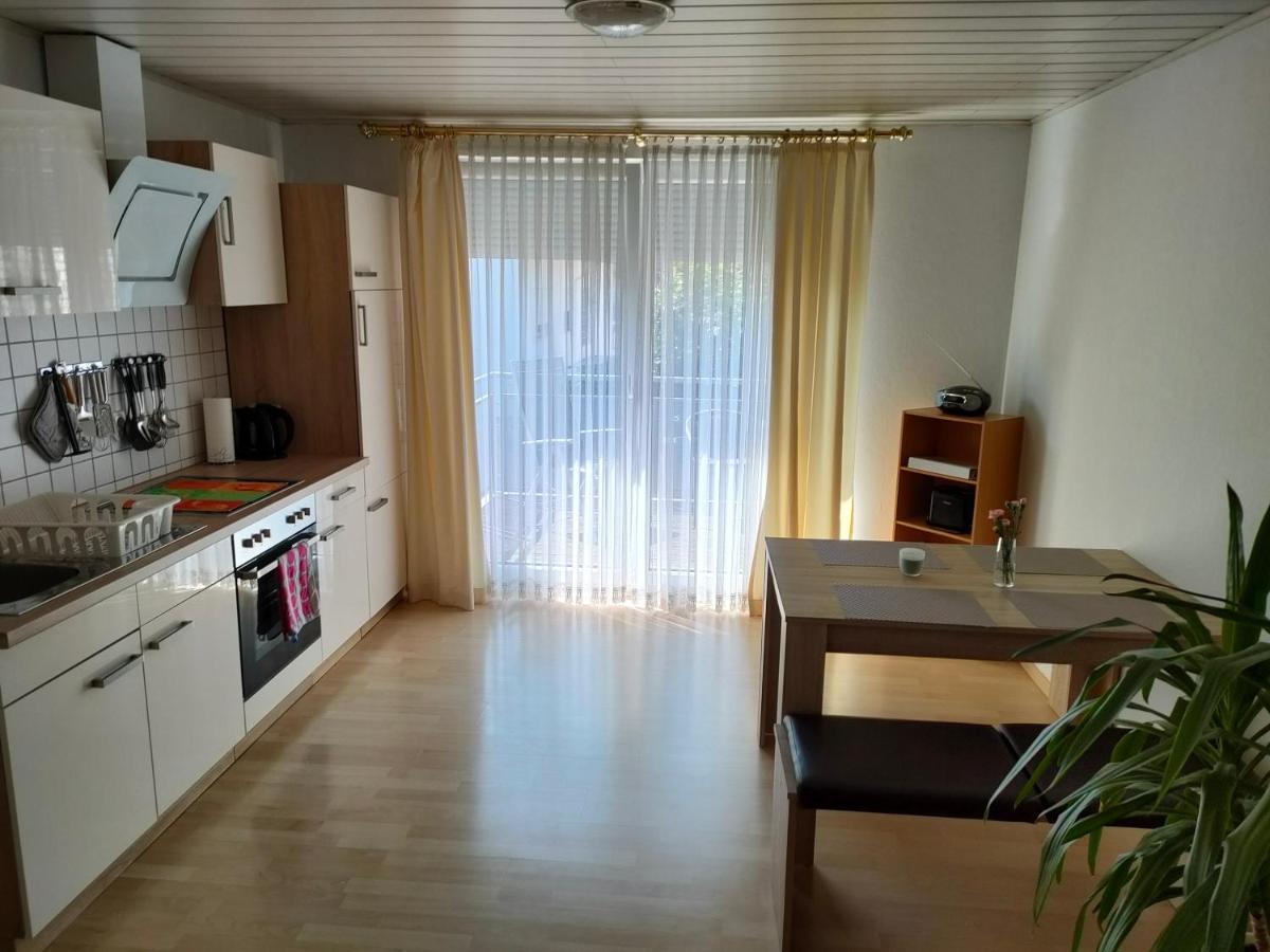 Susis Ferienwohnung Lahnau Ngoại thất bức ảnh