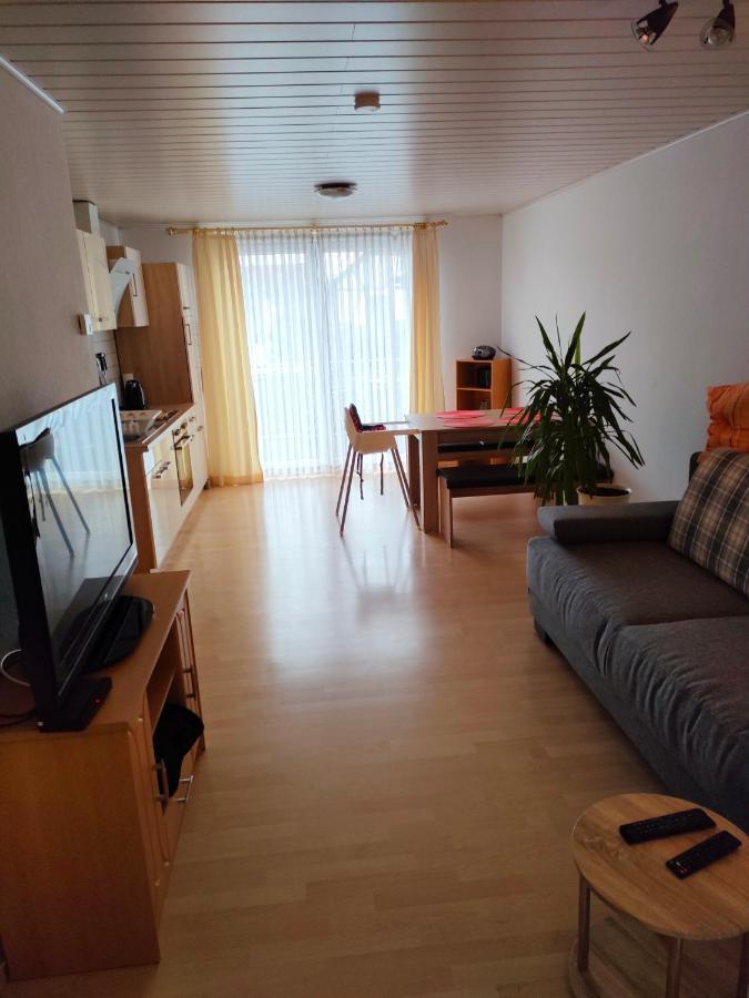 Susis Ferienwohnung Lahnau Ngoại thất bức ảnh